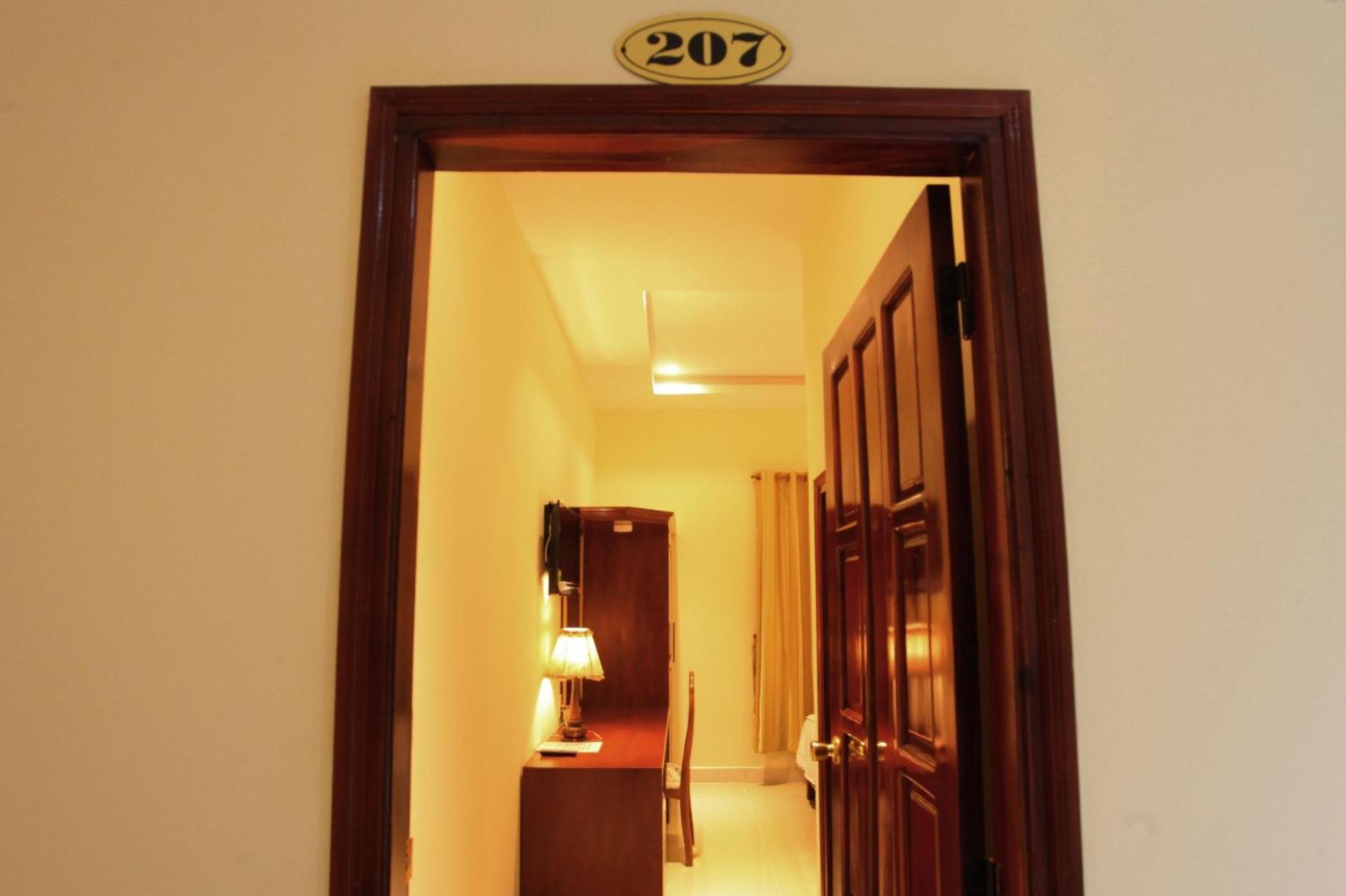 Nhat Minh Hotel La Gi Kültér fotó